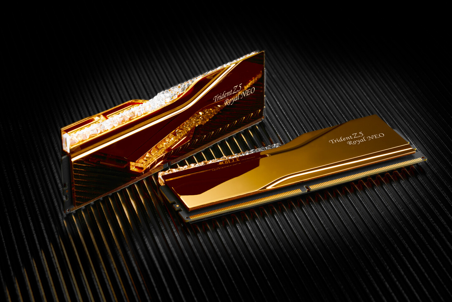 G.SKILL has announced the world's first high-capacity 128GB (64GBx2) DDR5 overclocked memory kit at DDR5-8000.